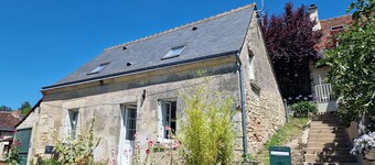 Charming stone house, 3*, quiet, close to amenities, Touraine Cottage