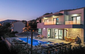 House | Exterior - Nice Home in Kucine with WiFi, 4 Bedrooms & Hot Tub (Solin)