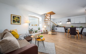 House | Living room - Beautiful Home in Labinci With 2 Bedrooms, Wifi and Outdoor Swimming Pool (Kastelir-Labinci)