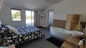 3 Schlafzimmer, Bügeleisen/Bügelbrett, Reisekinderbett, WLAN