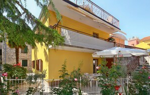 Apartment | Exterior