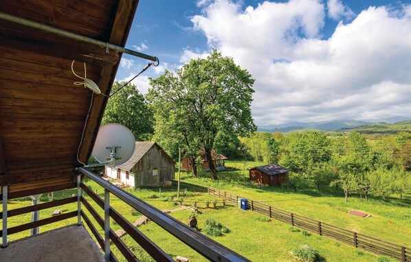 House | Exterior - Nice Home in Kaluderovac With 1 Bedrooms and Wifi (Perusic)