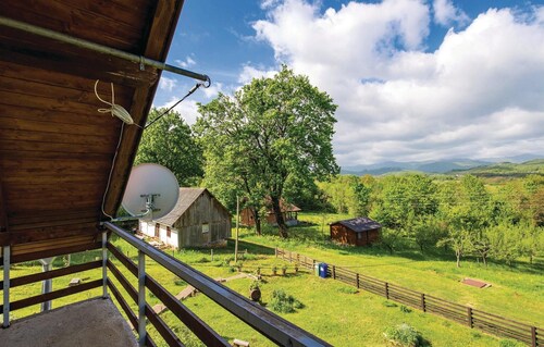 Nice Home in Kaluderovac With 1 Bedrooms and Wifi