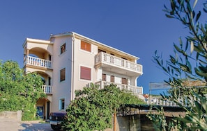 Apartment | Exterior