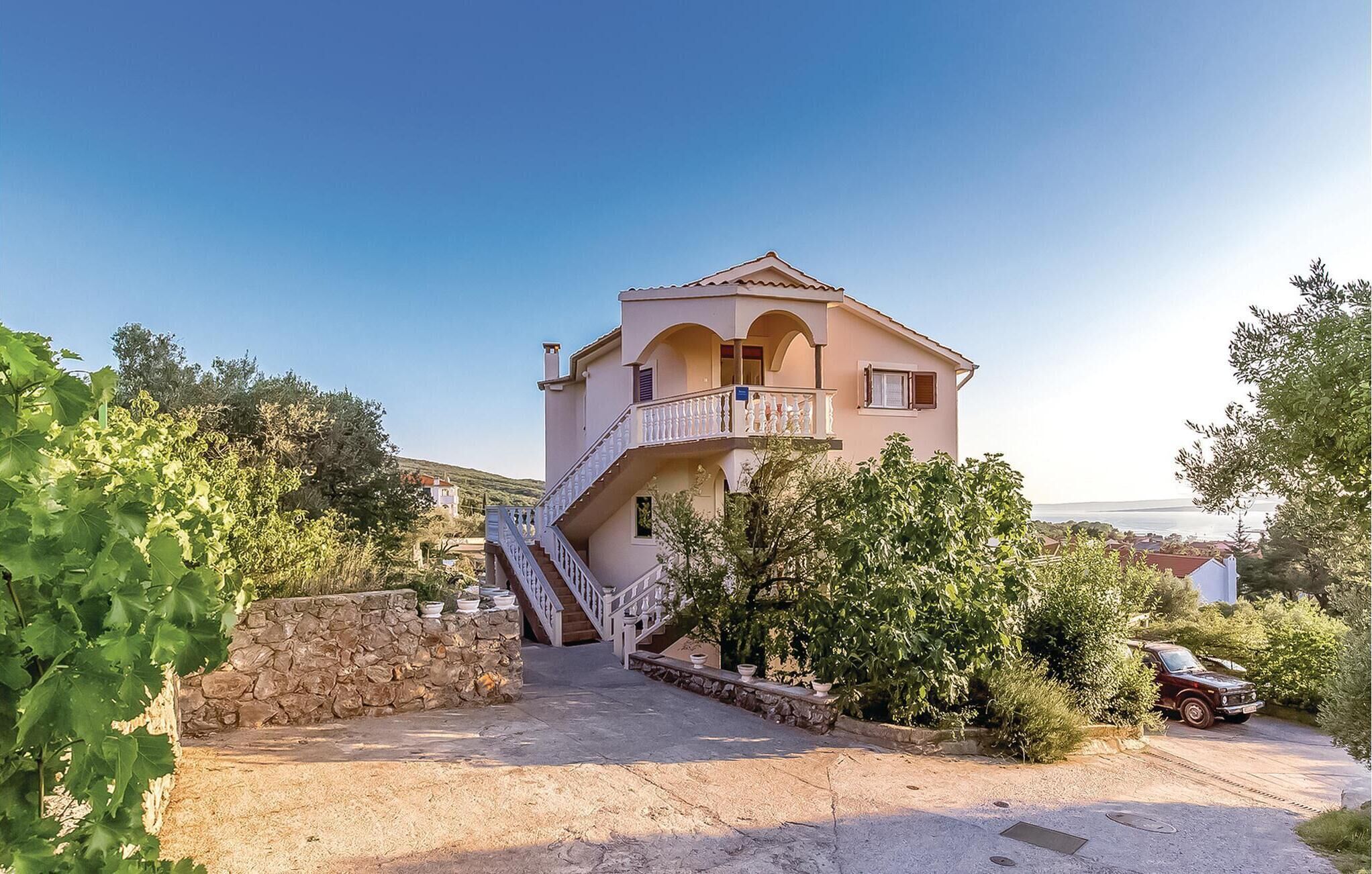 Apartment | Exterior