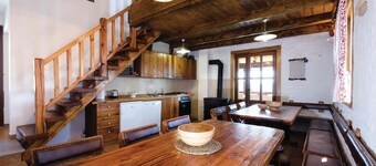 Beautiful Home in Hrnjanec With 1 Bedrooms and Wifi