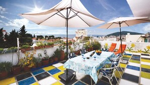 Unclassified image, 5 of 19, button - Beautiful Home in Split With Wifi and 1 Bedrooms (Split)