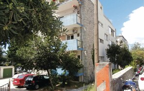 Apartment | Exterior