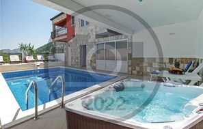 Outdoor pool, a heated pool - Awesome Home in Umcani With Wifi and 9 Bedrooms (Vrgorac)