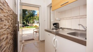 Apartment | Exterior - Amazing Home in Raslina With Wifi and 1 Bedrooms (Sibenik)