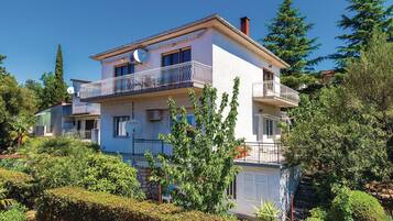 Apartment | Exterior