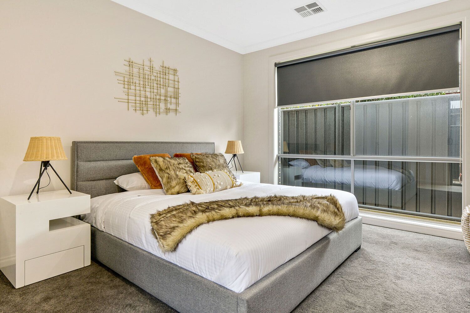 Modern Living in Great Location - Casa Kosma — image 25