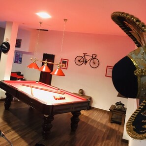 Game room - Lux de Tavira Experience w/ Billiard Table (Luz (Luz de Tavira))