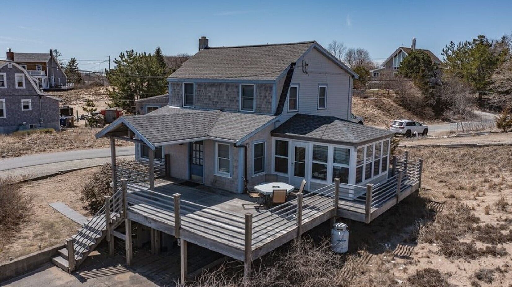 Full Plum Island house - steps to beach, fully equipped, comfort and convenience