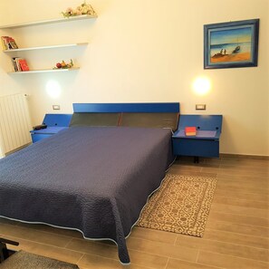 2 bedrooms, desk, iron/ironing board, travel cot