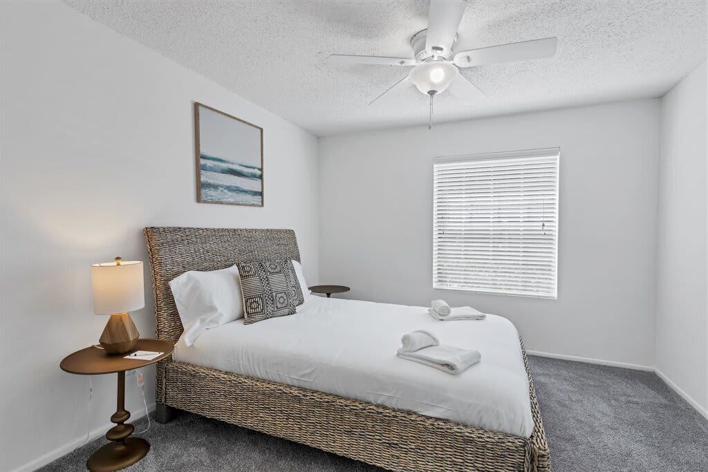 Beautiful Retreat 1BR with Gym & Pool