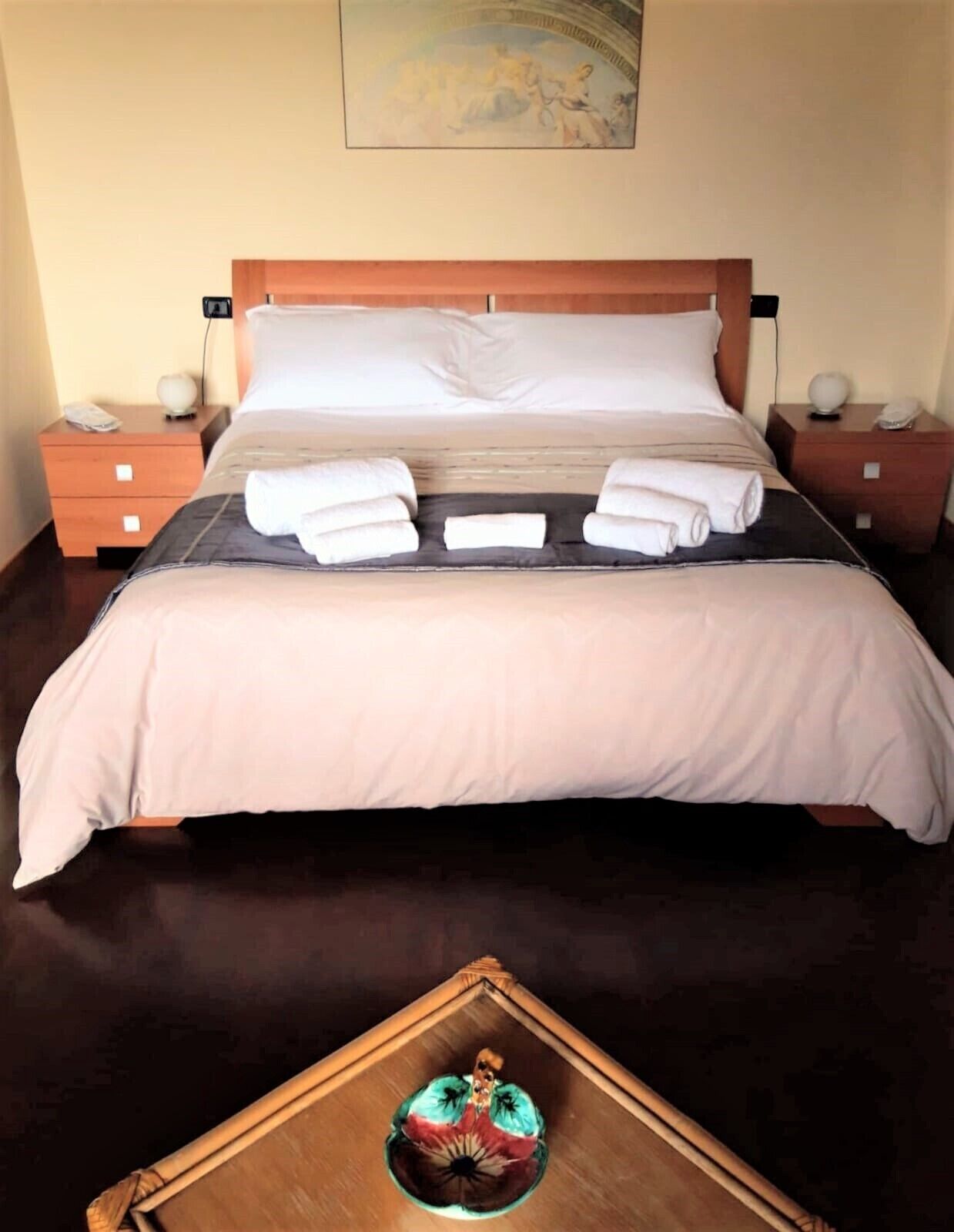 2 室のベッドルーム、デスク、アイロン / アイロン台、WiFi (無料)