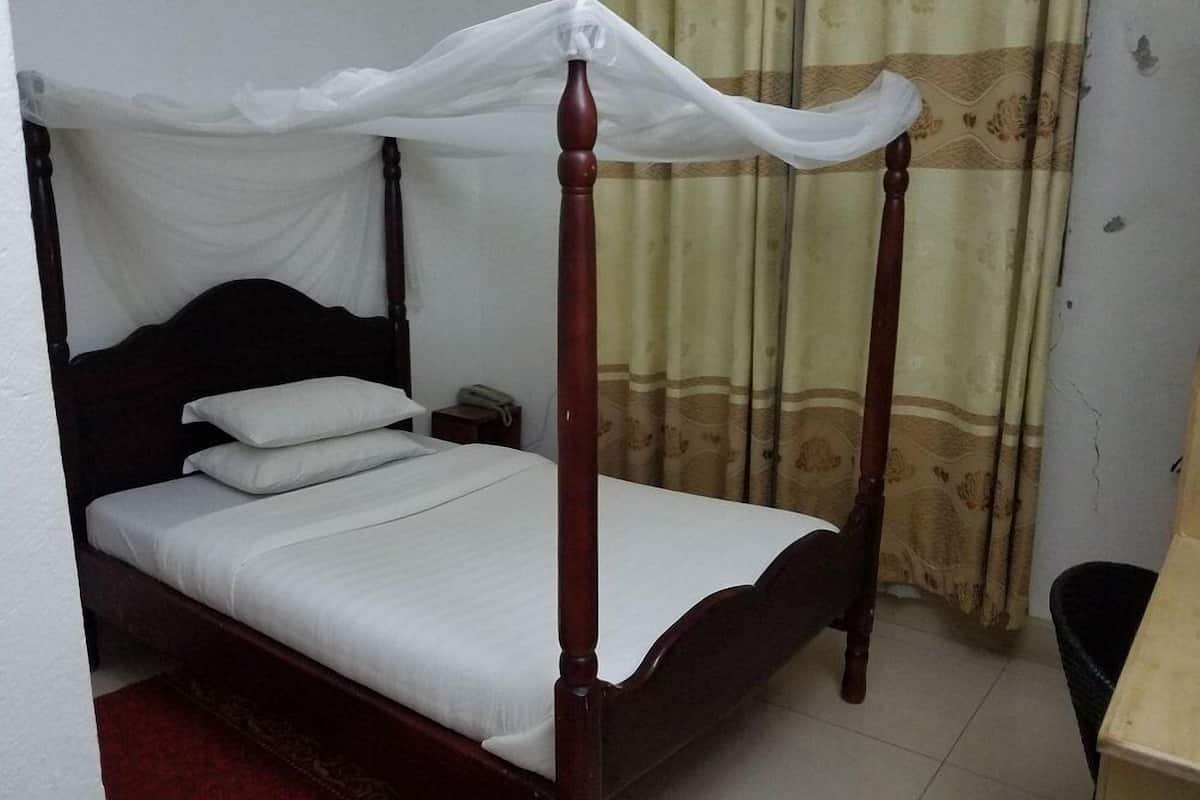 Basic Single Room | Frette Italian sheets, premium bedding, individually furnished