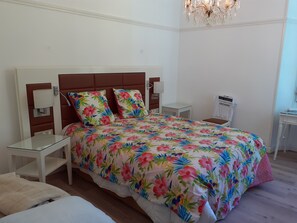 6 chambres, lit parapluie, Wi-Fi gratuit