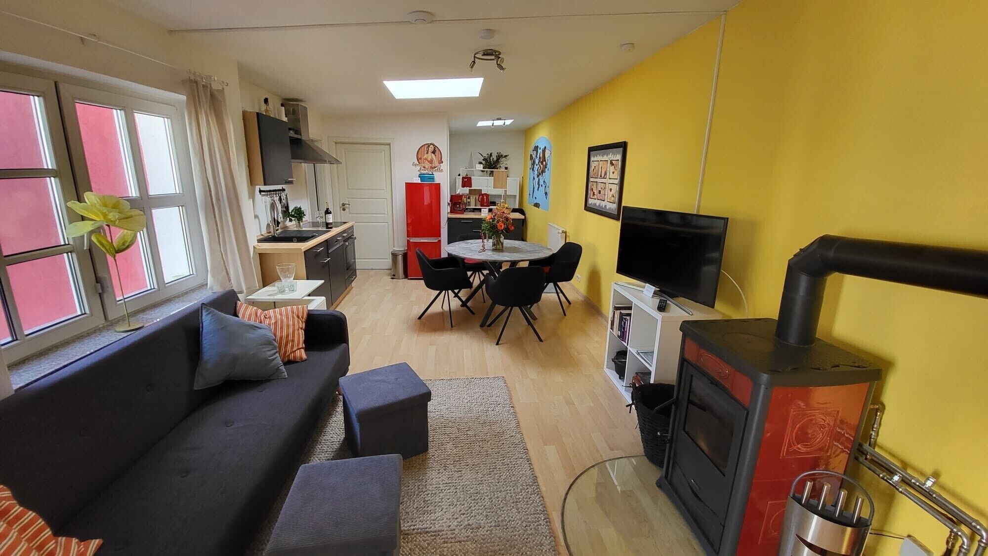 Smart-TV, Kamin