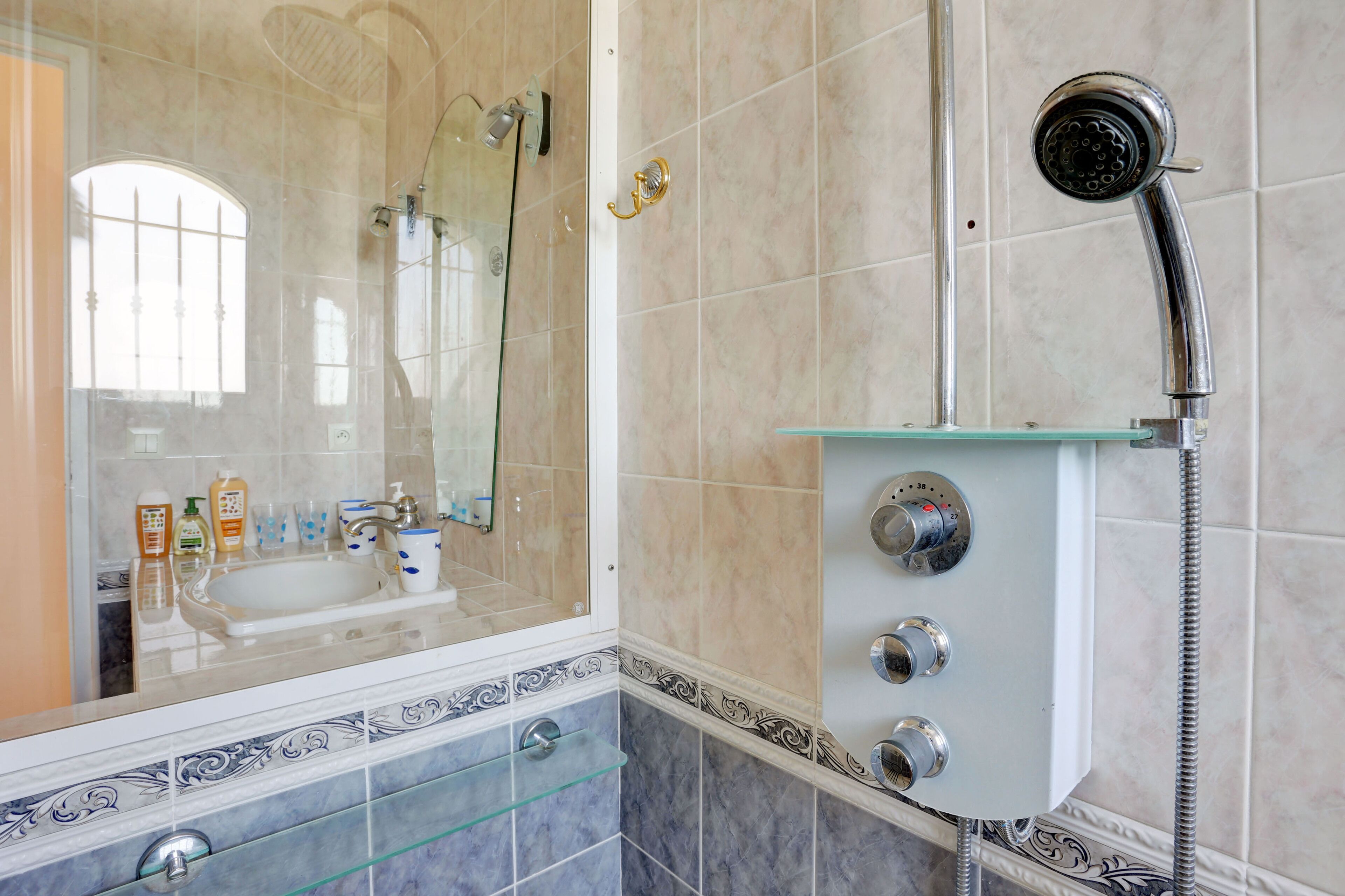 Villa Exclusive Dans L'esterel Frais et Calme à Frejus