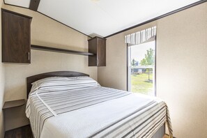 3 bedrooms, internet