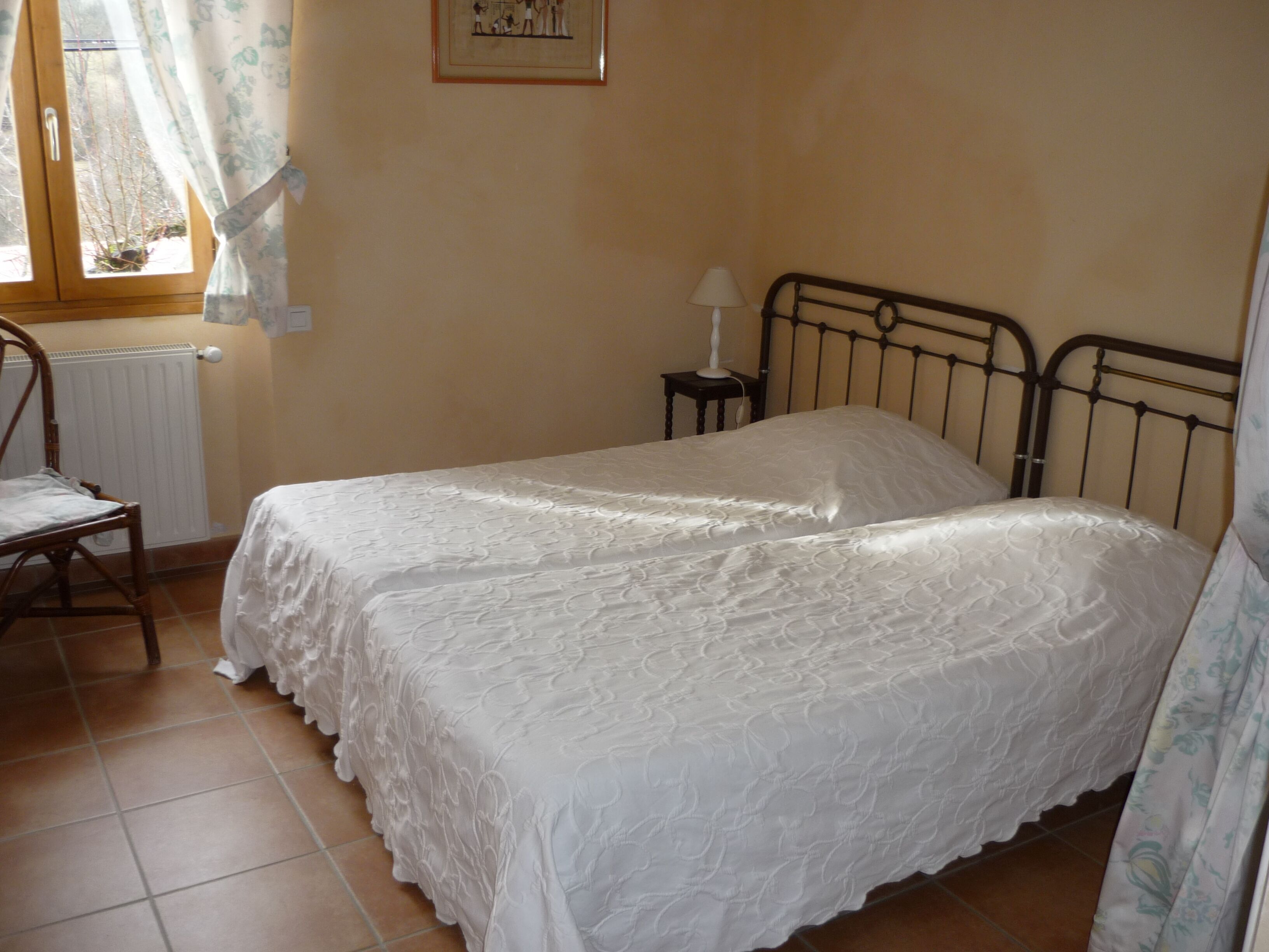 5 bedrooms, free WiFi, bed sheets