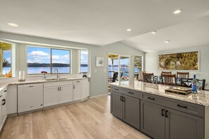 Fridge, microwave, oven, stovetop - Hood Canal Beach house, Low bank waterfront,  enjoy nature from your deck (Belfair)