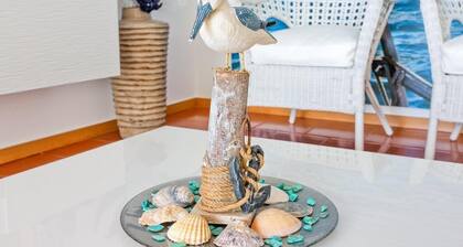 DISCOVER Marina CAIS - 2 bedroom apartment for Family or Friends