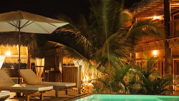 Piscina externa