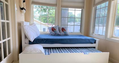 Delavan Lake Loft *Fishing*Boating*Swimming*