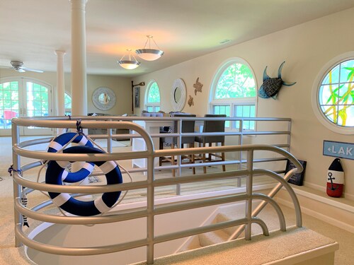 Delavan Lake Loft *Fishing*Boating*Swimming*
