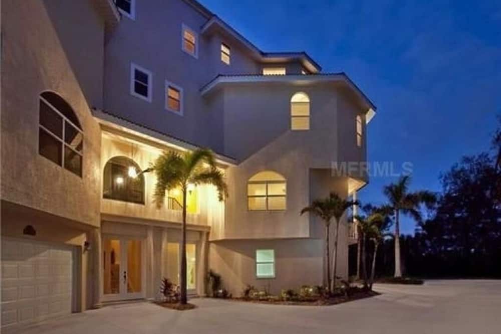 Sarasota Condo