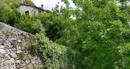Encantadora casa vista al mar en las colinas Camaiore
DESCUENTO ÚLTIMA HORA 10%
