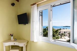 1 habitación, escritorio, wifi gratis y ropa de cama 