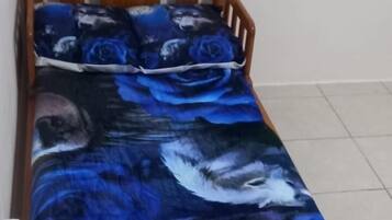 1 chambre, bureau, fer et planche Ă repasser, Wi-Fi