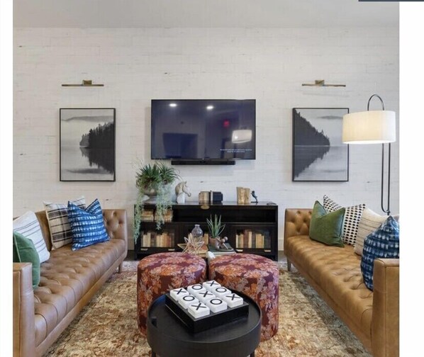 Smart TV, video games - Entire apartment huge STUDIO APT available now!  (Tucker)