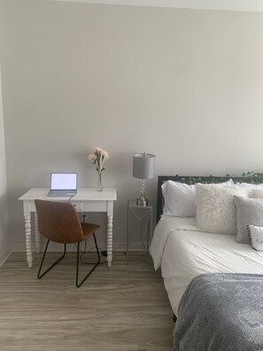 1 bedroom, desk, iron/ironing board, free WiFi
