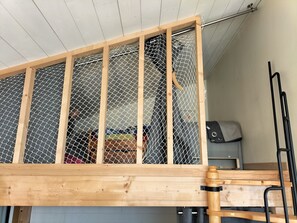 2 Schlafzimmer, Reisekinderbett, WLAN