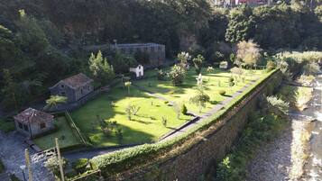 Jardines del alojamiento