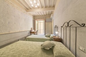 1 bedroom, WiFi - I Bei Ricordi - Historic Centre Apartment 4 (Arezzo)