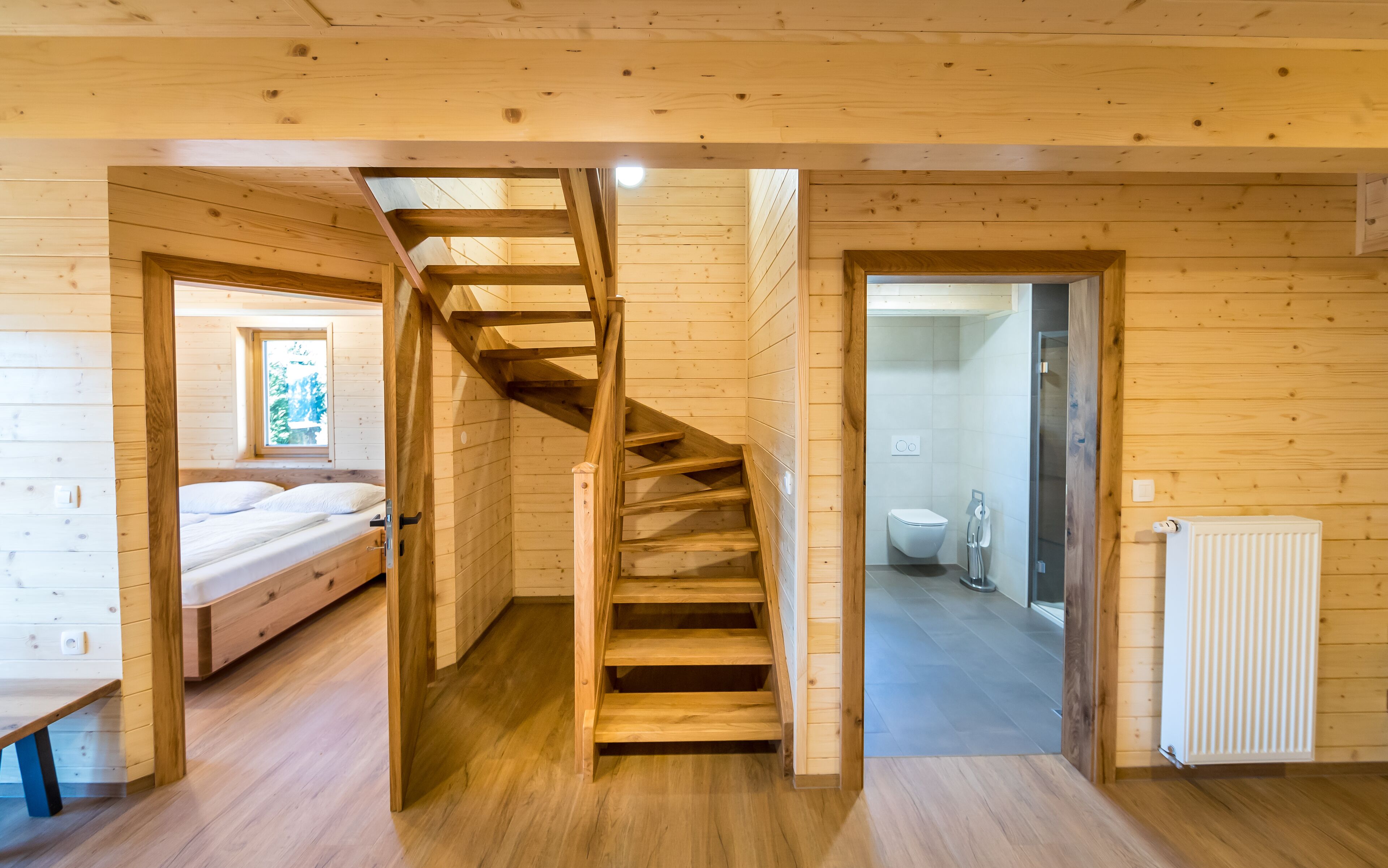 2 chambres, bureau, lit parapluie, Wi-Fi gratuit