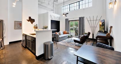 Mesquite Hideaway- Downtown Luxury Loft w/ free parking