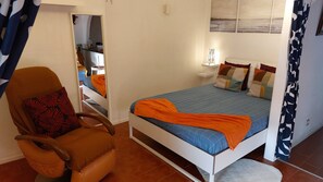 1 Schlafzimmer, Bügeleisen/Bügelbrett, kostenloses WLAN, Bettwäsche