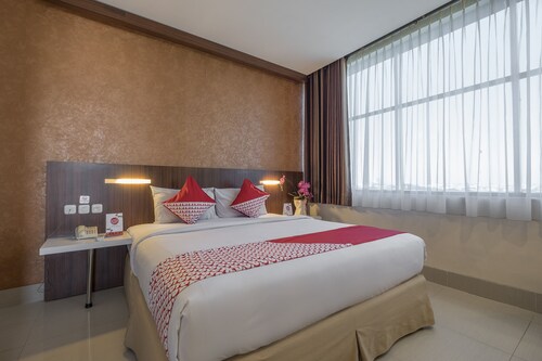 All Nite and Day Makassar