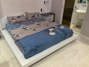 3 chambres, fer et planche Ă repasser, accĂšs au Wi-Fi (inclus)
