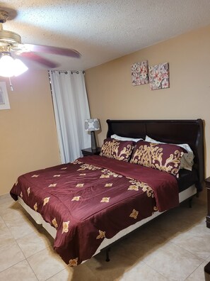 1 bedroom, desk, iron/ironing board, free WiFi