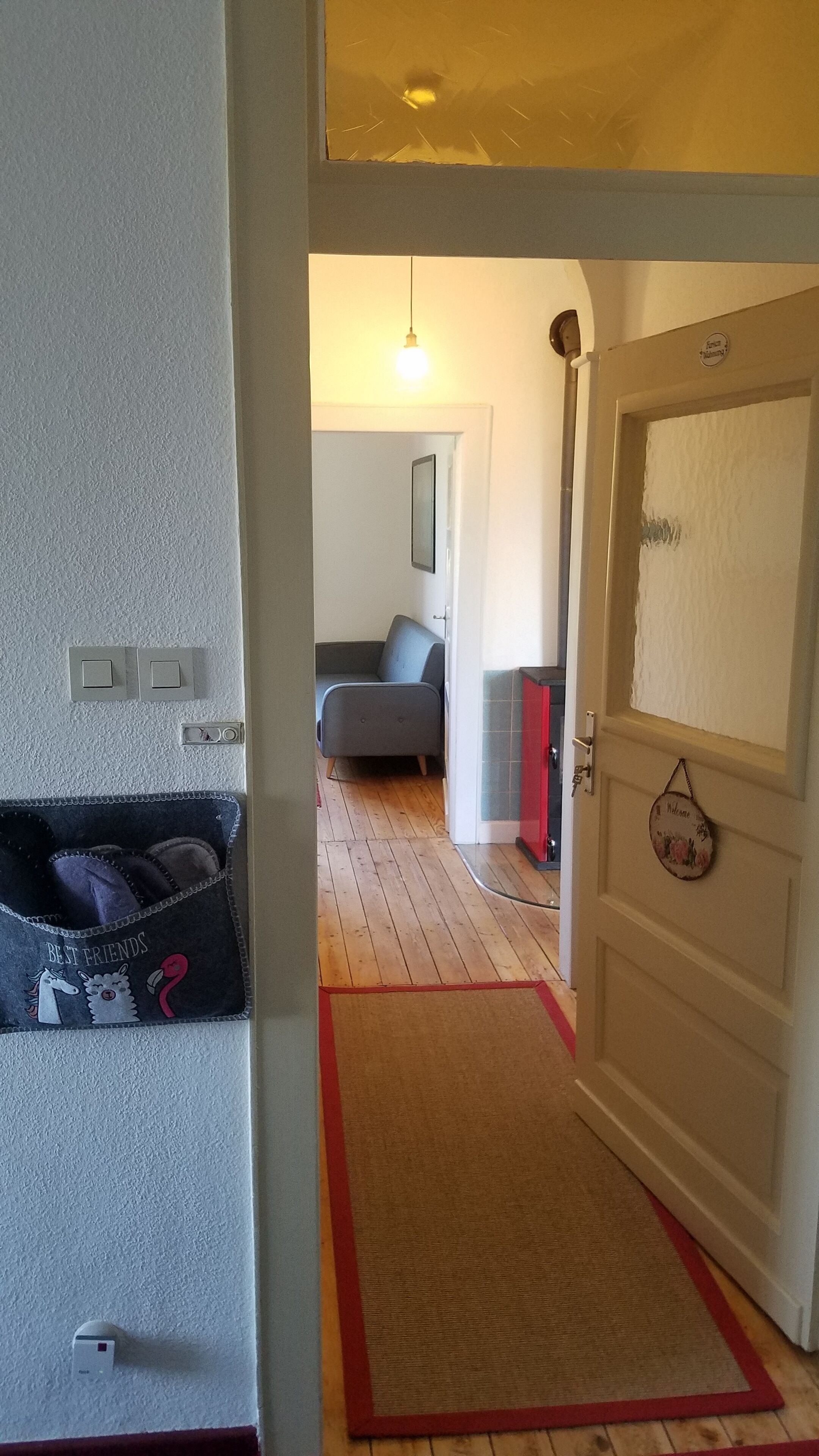 Old School Kail - charming, stylish, and family-friendly