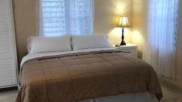 1 Schlafzimmer, Schreibtisch, Bügeleisen/Bügelbrett, kostenloses WLAN