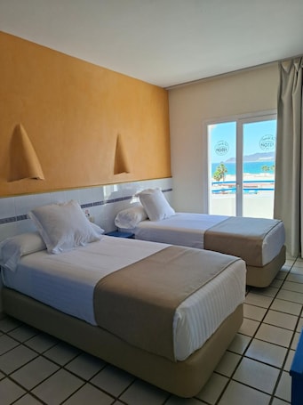 Room. Virgen del Mar